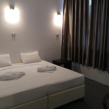 West Inn Kolombo Zewnętrze zdjęcie